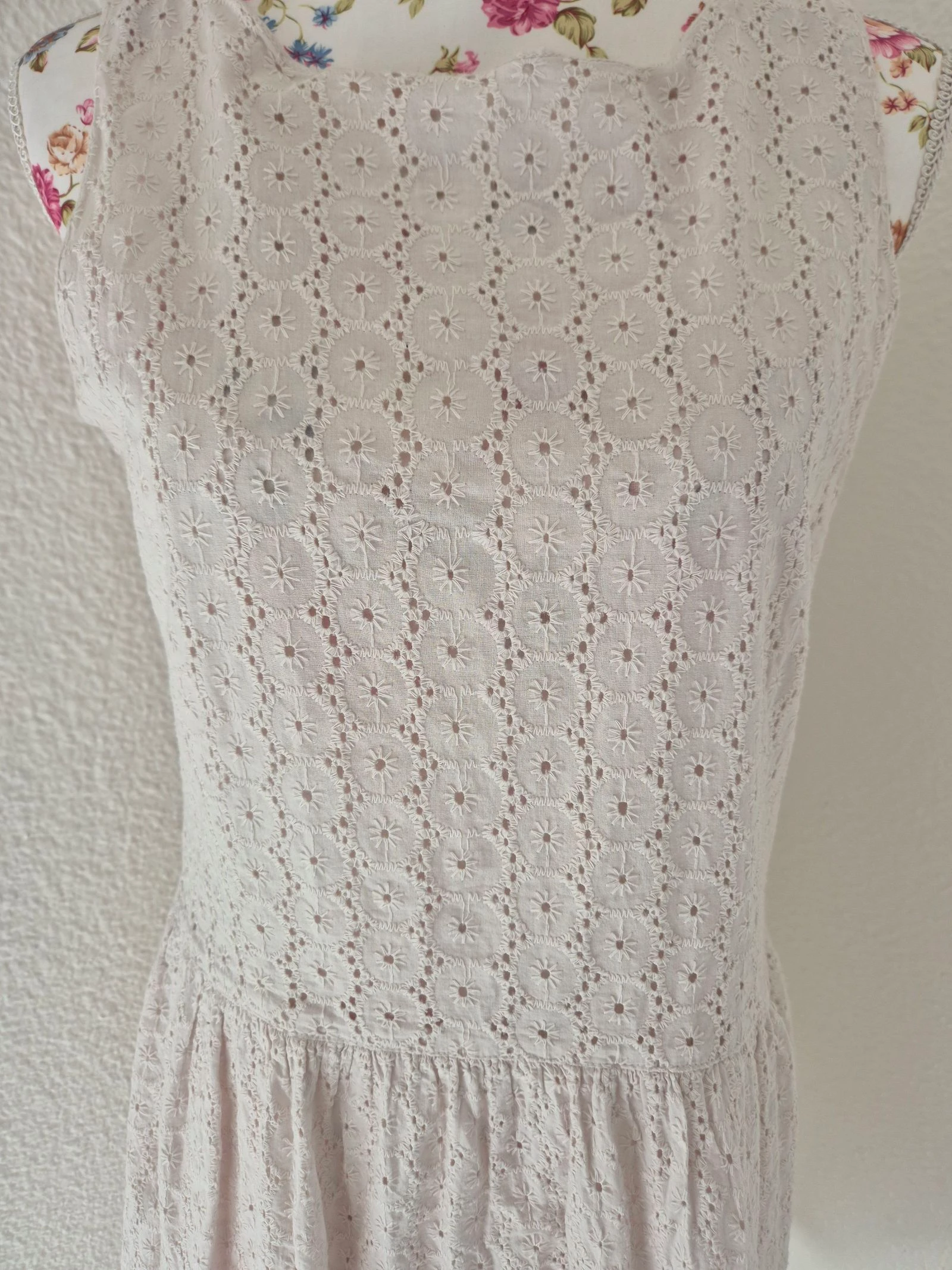 Gémo bohemien geborduurde witte jurk T40 100% katoen – gevoerd, ritssluiting – photo 2